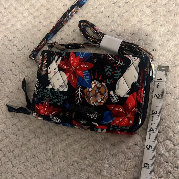 Vera Bradley Crossbody - Picture 8 of 8